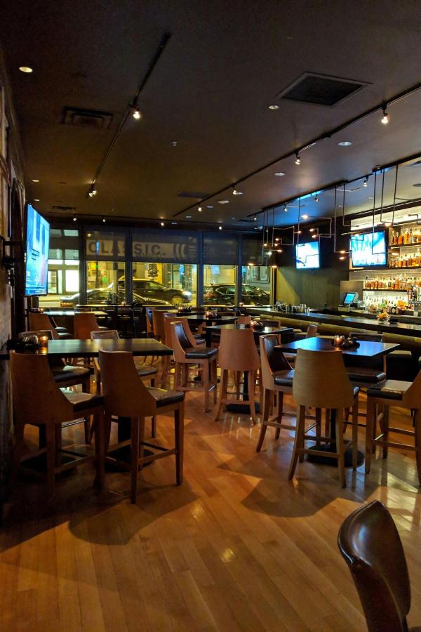 | Milwaukee Marriott Downtown