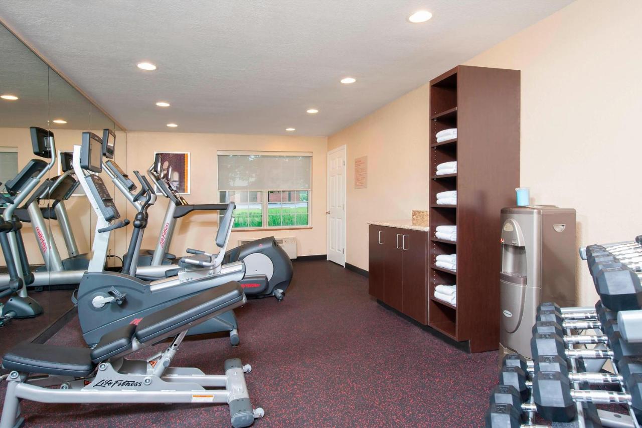  | TownePlace Suites by Marriott Indianapolis Park 100
