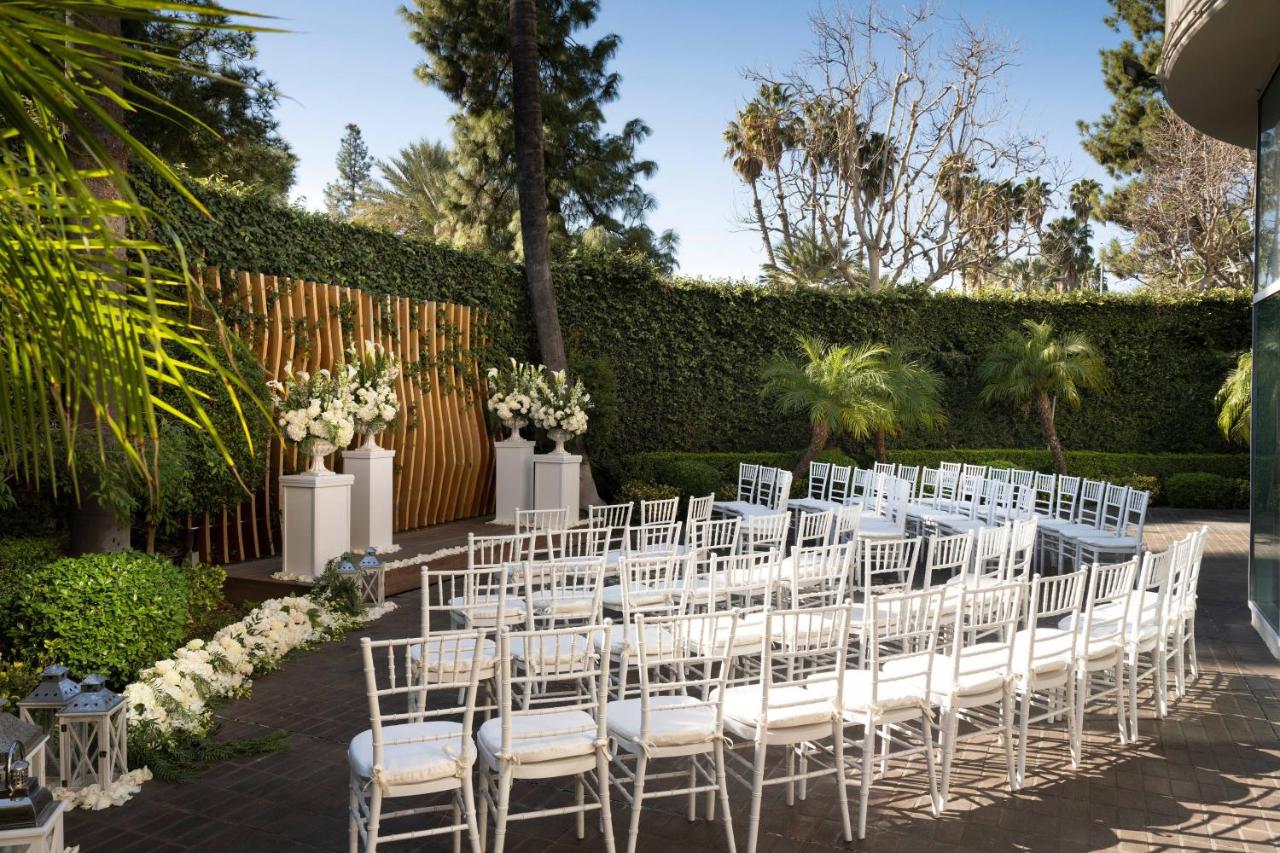| Warner Center Marriott Woodland Hills