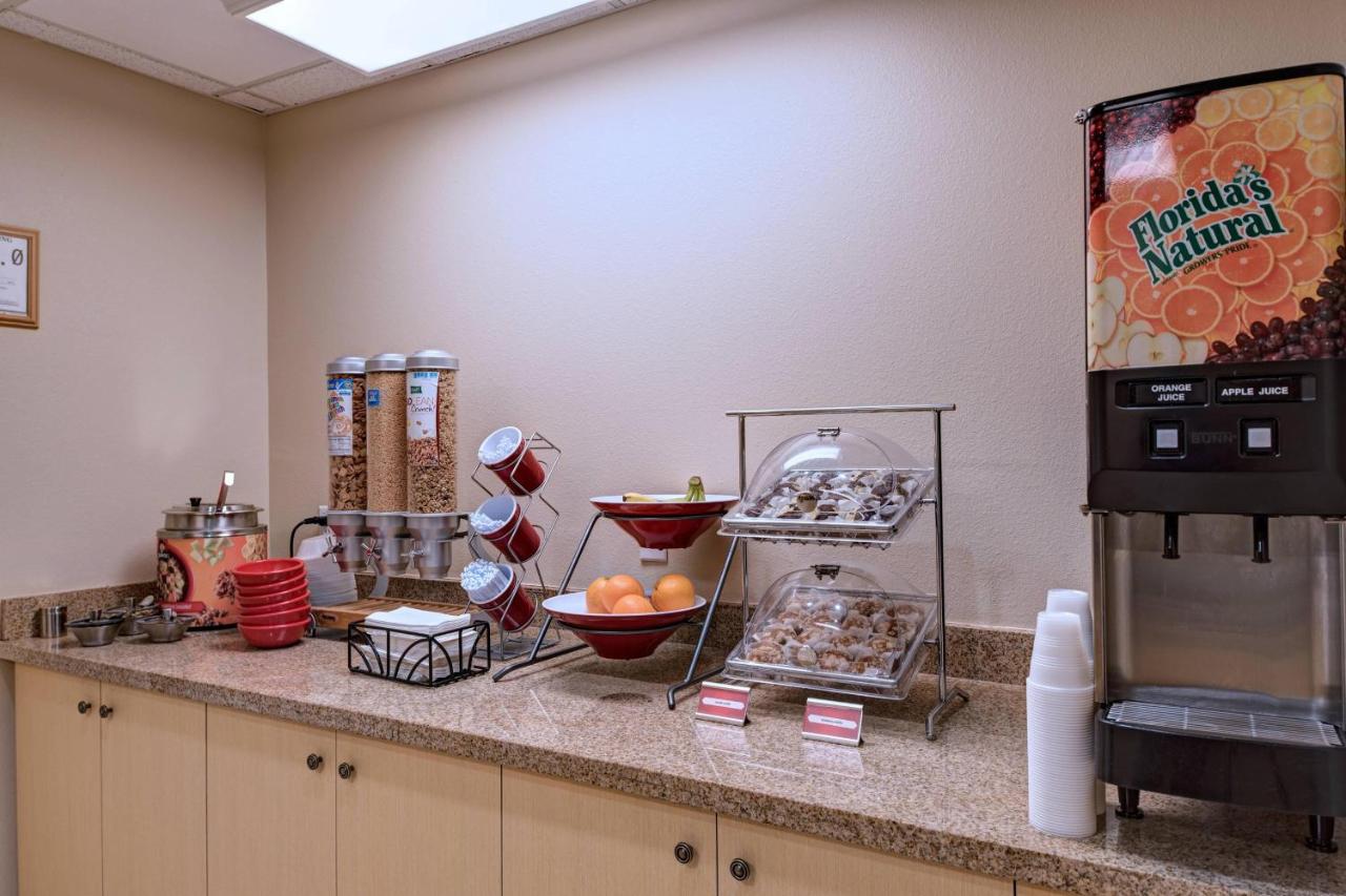 | TownePlace Suites Fayetteville Cross Creek