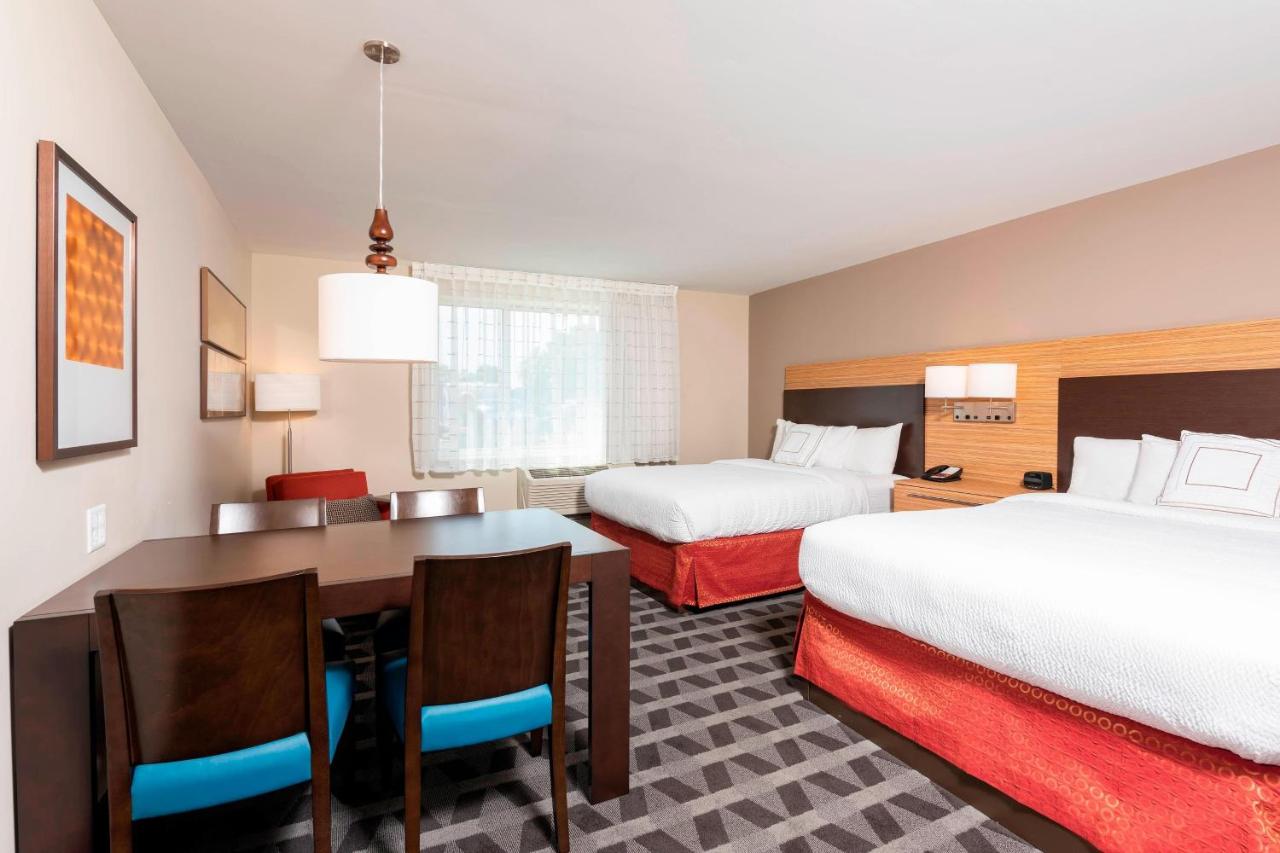 | TownePlace Suites by Marriott Louisville North