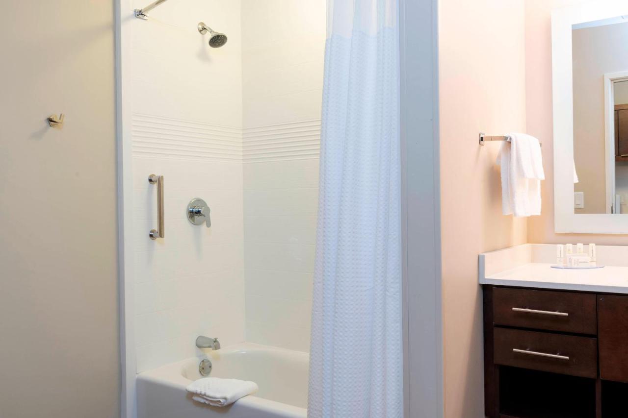 | TownePlace Suites by Marriott Louisville North