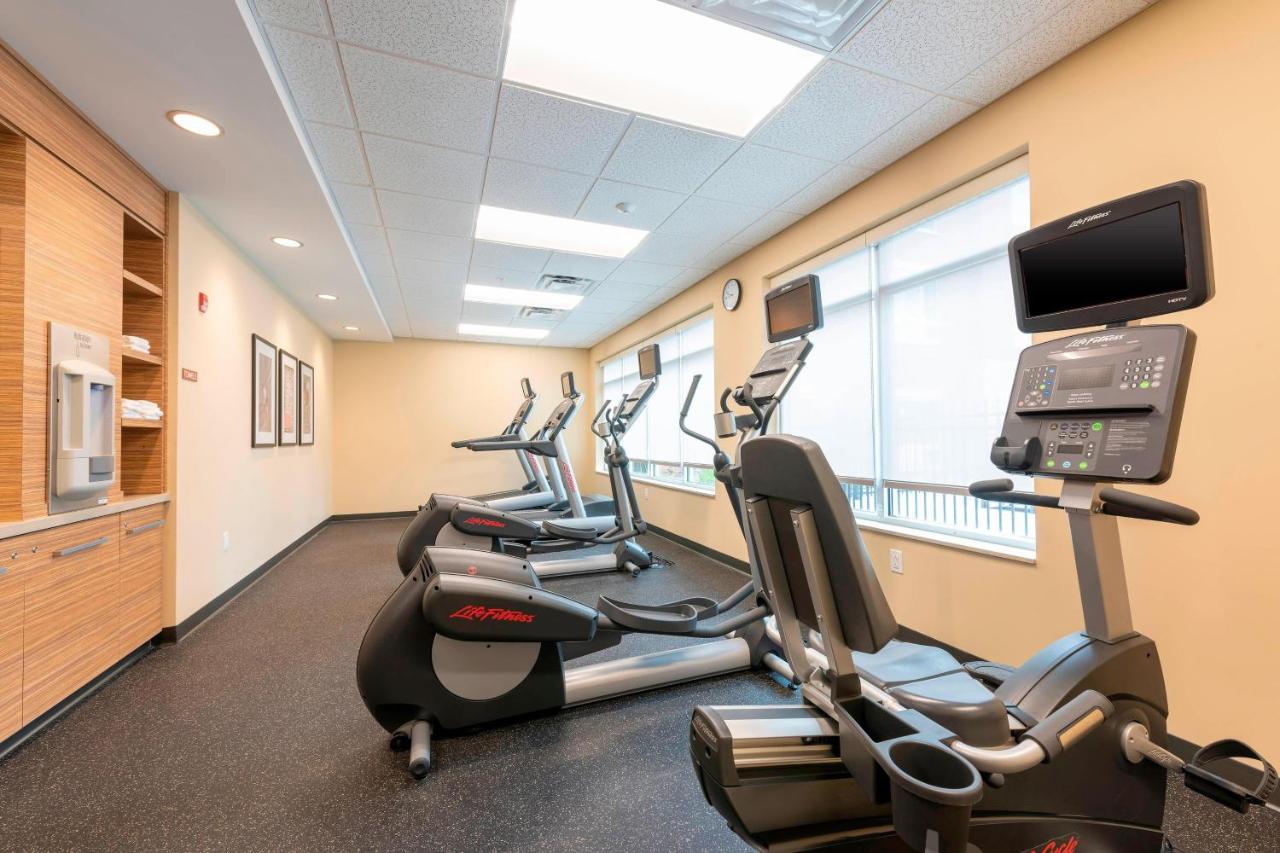 | TownePlace Suites by Marriott Louisville North