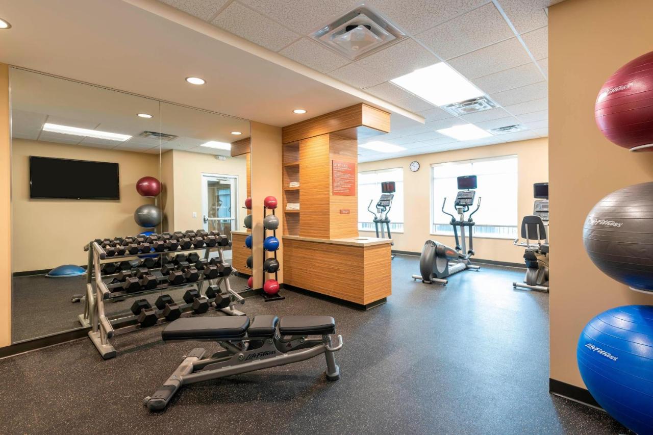 | TownePlace Suites by Marriott Louisville North