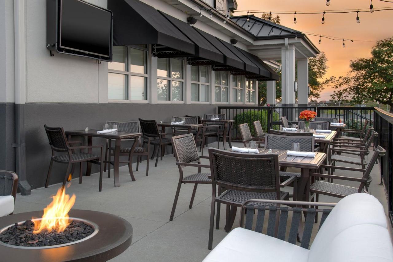 Holiday Inn Hotel & Suites Overland Park-West, an IHG Hotel