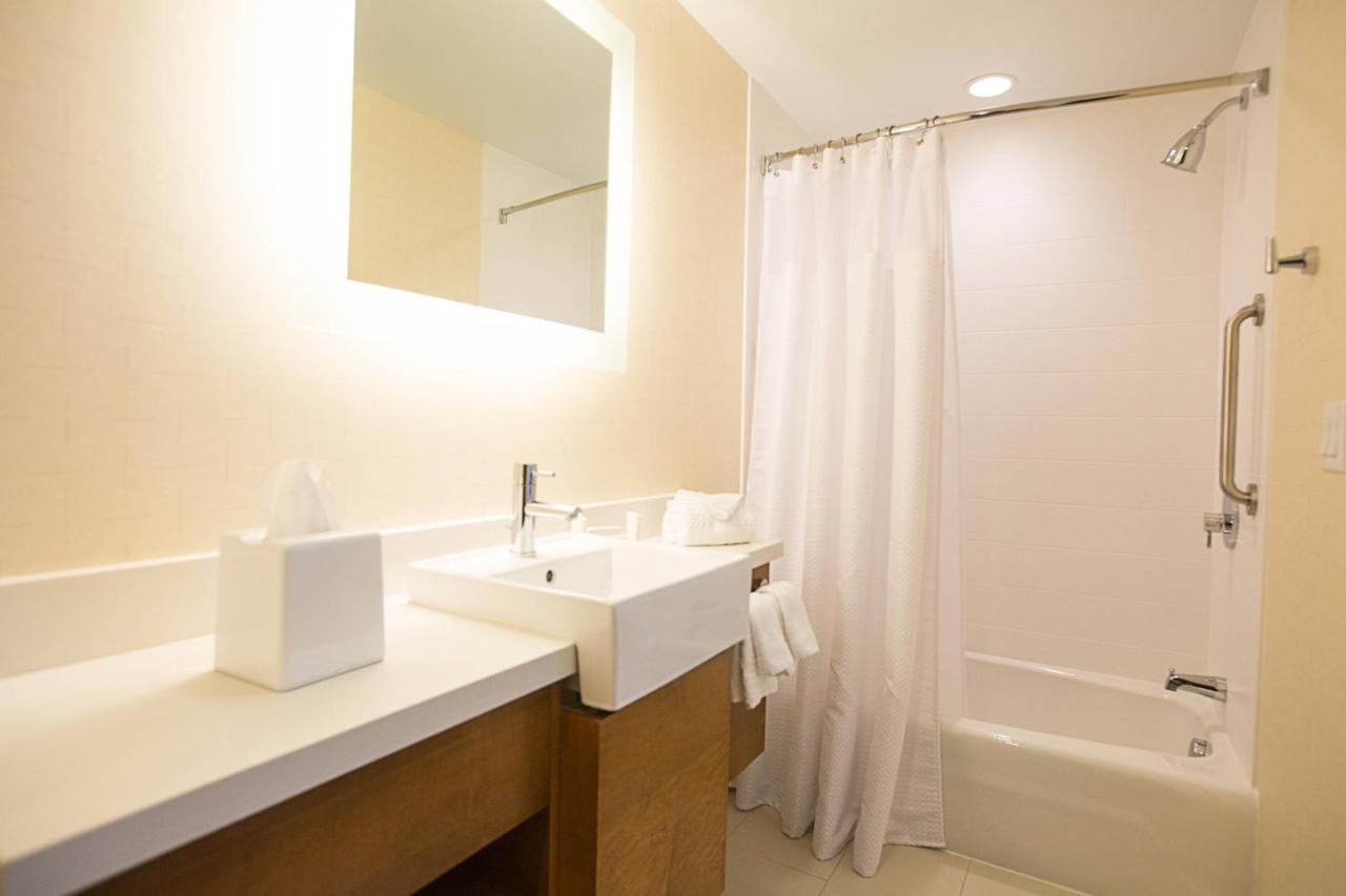 | SpringHill Suites by Marriott Bloomington