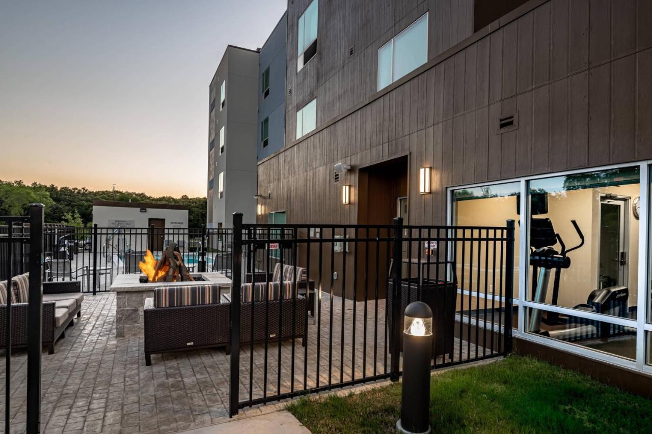 | TownePlace Suites Austin South