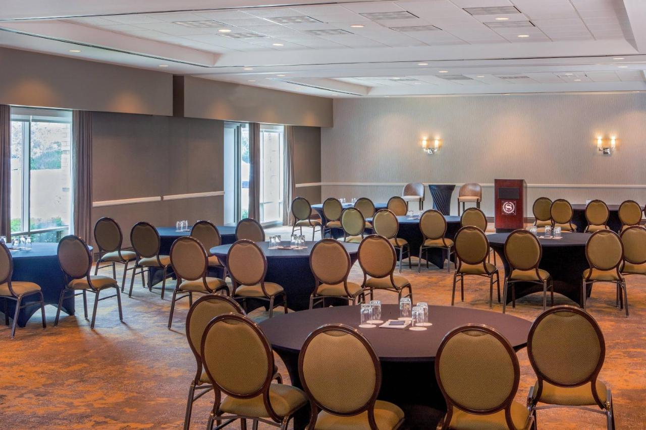  | Sheraton Suites Chicago Elk Grove