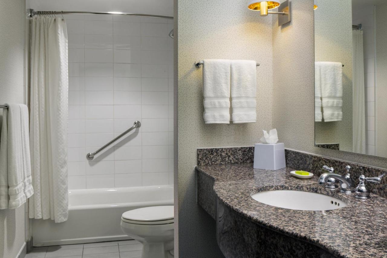 | Le Meridien Dallas by the Galleria