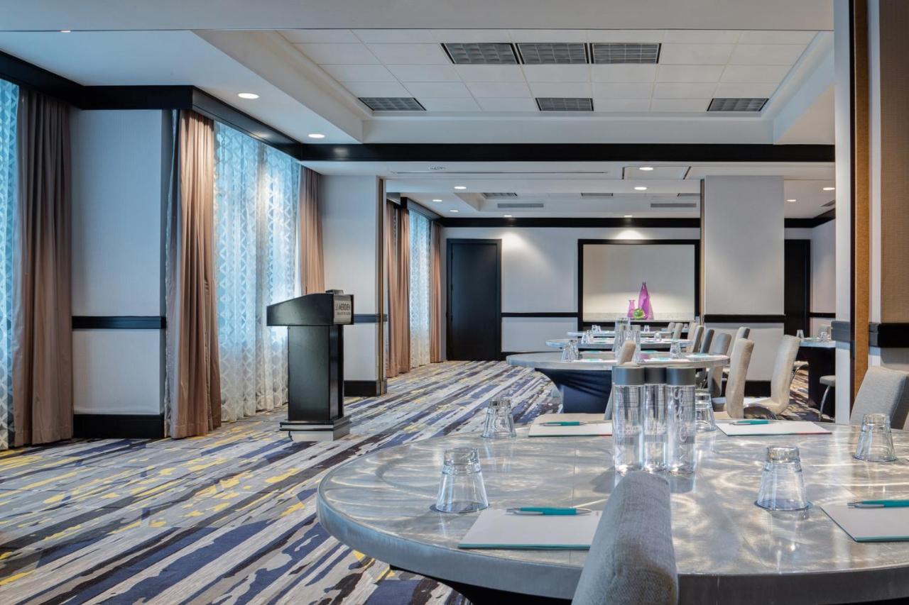 | Le Meridien Dallas by the Galleria