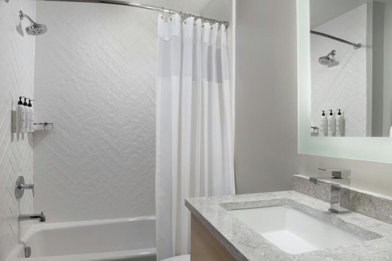  | TownePlace Suites Fort Lauderdale West