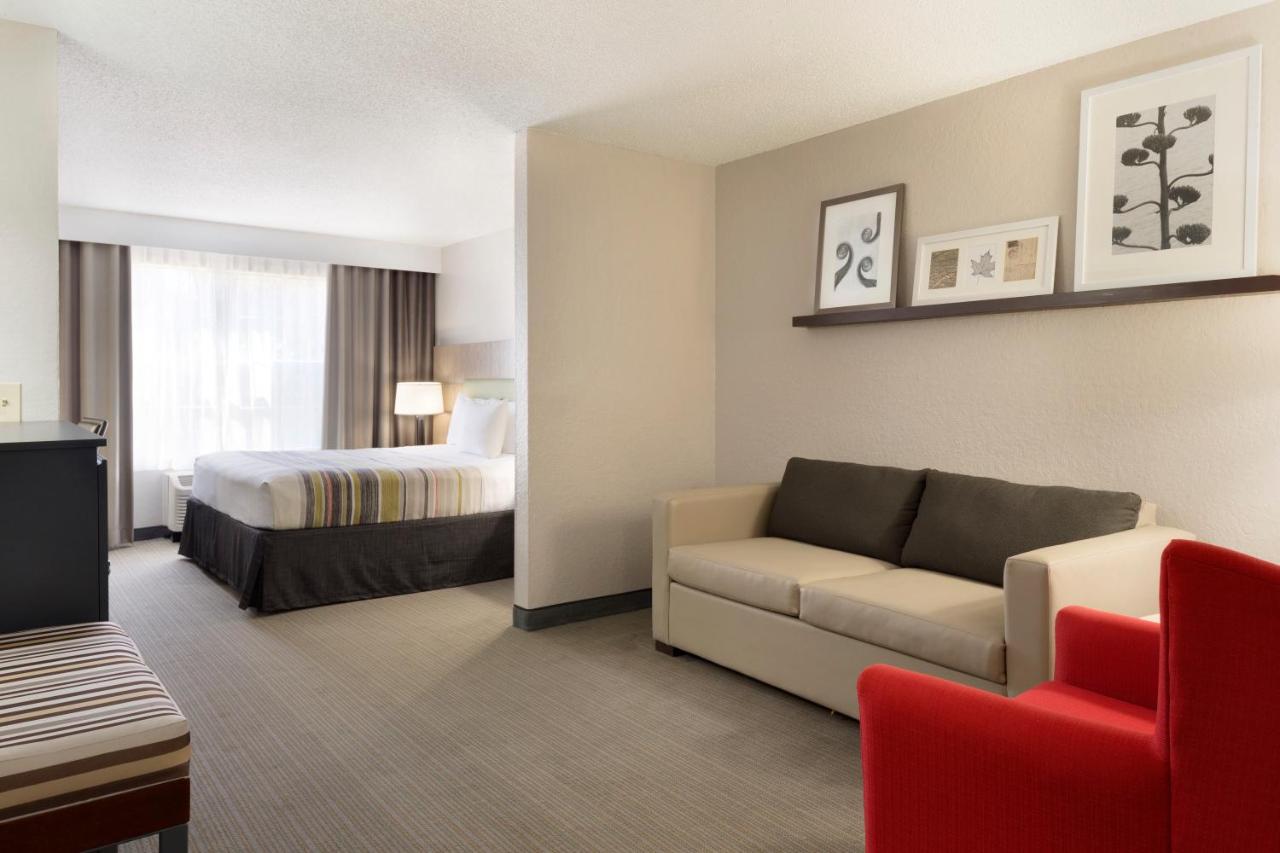 King Studio with Sofa Bed - Non-Smoking at Country Inn & Suites by Radisson, Brunswick I-95, GA