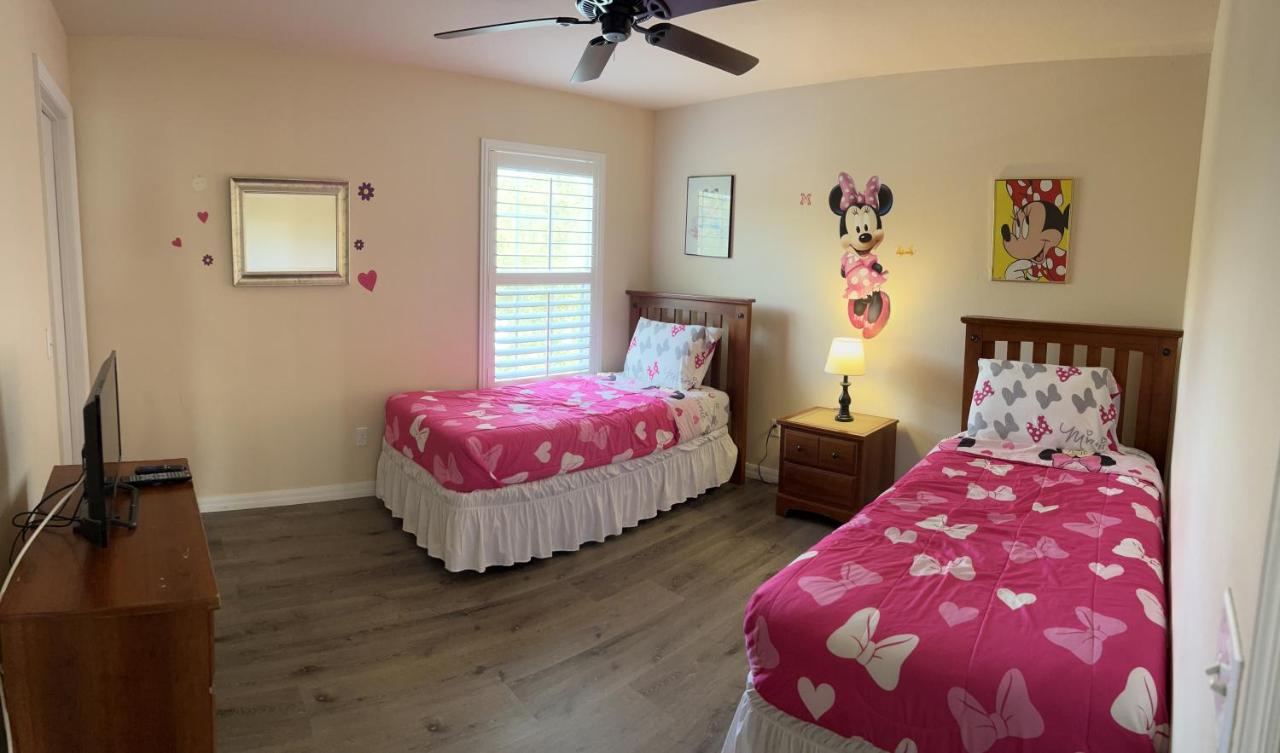 | Florida Ridge Villa