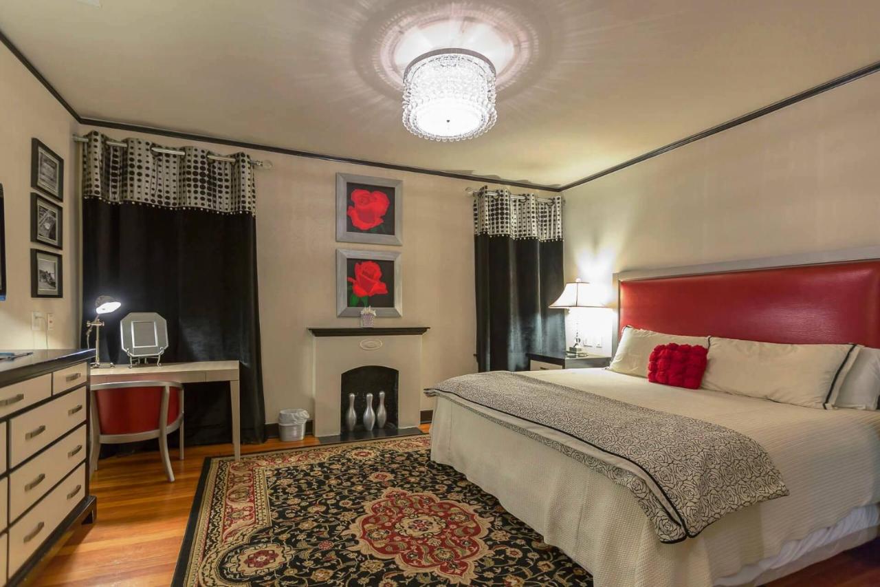 King Room at The Campbell Hotel on Route 66