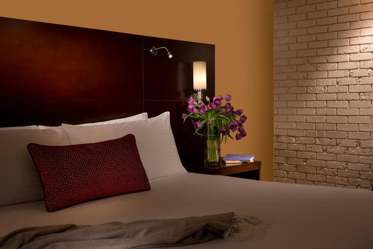 | M Hotel Buffalo