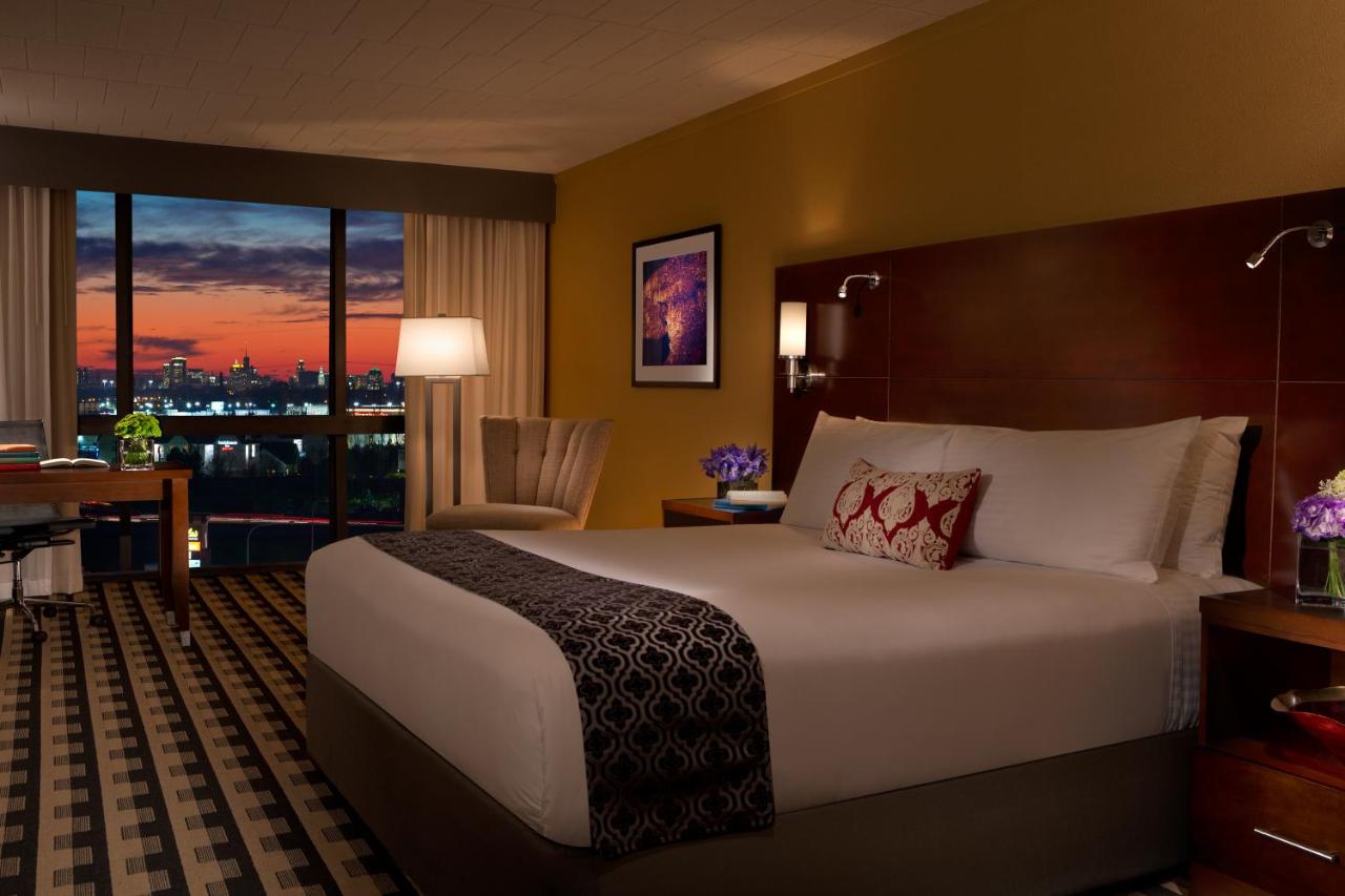 | M Hotel Buffalo