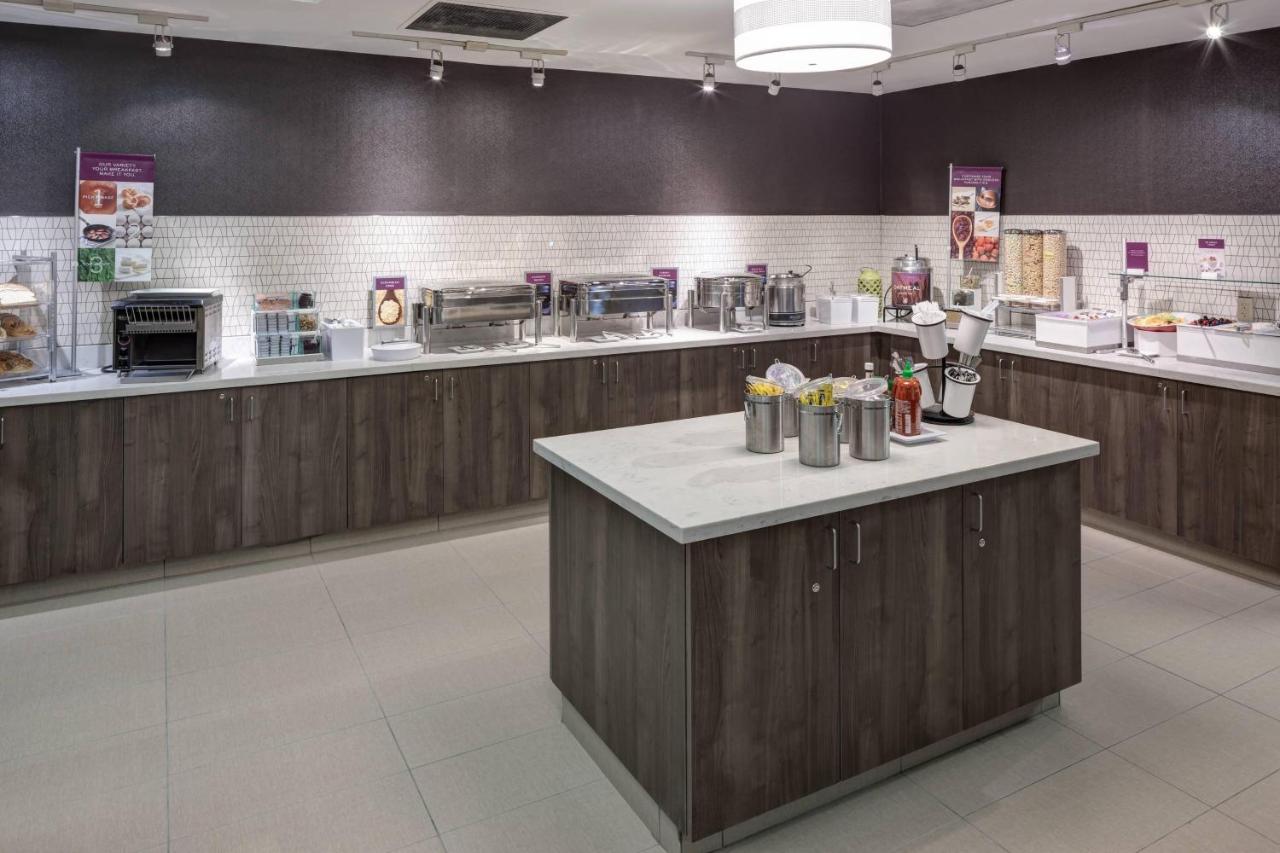  | Residence Inn by Marriott Kansas City Country Club Plaza