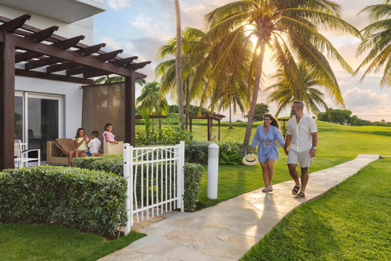 | Hilton Rose Hall Resort & Spa