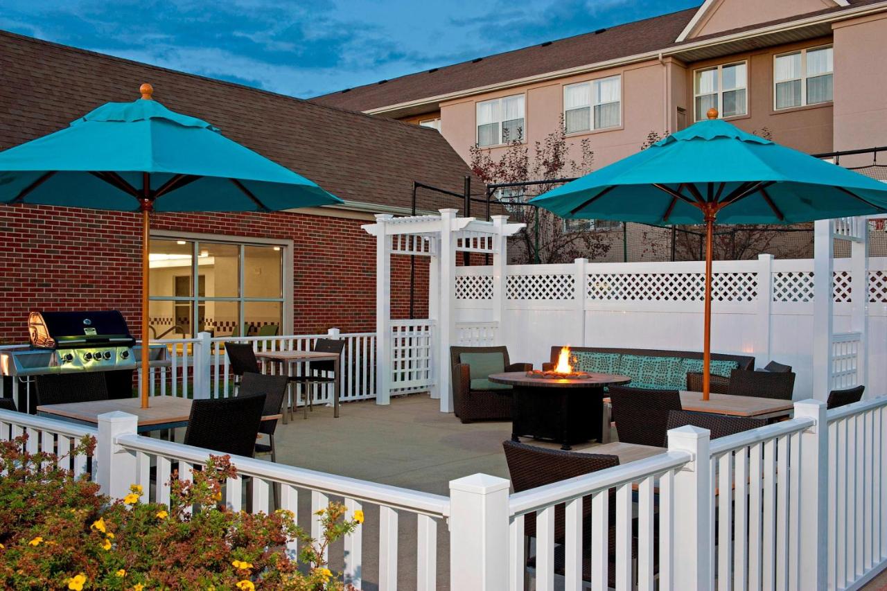 | Residence Inn Lansing West