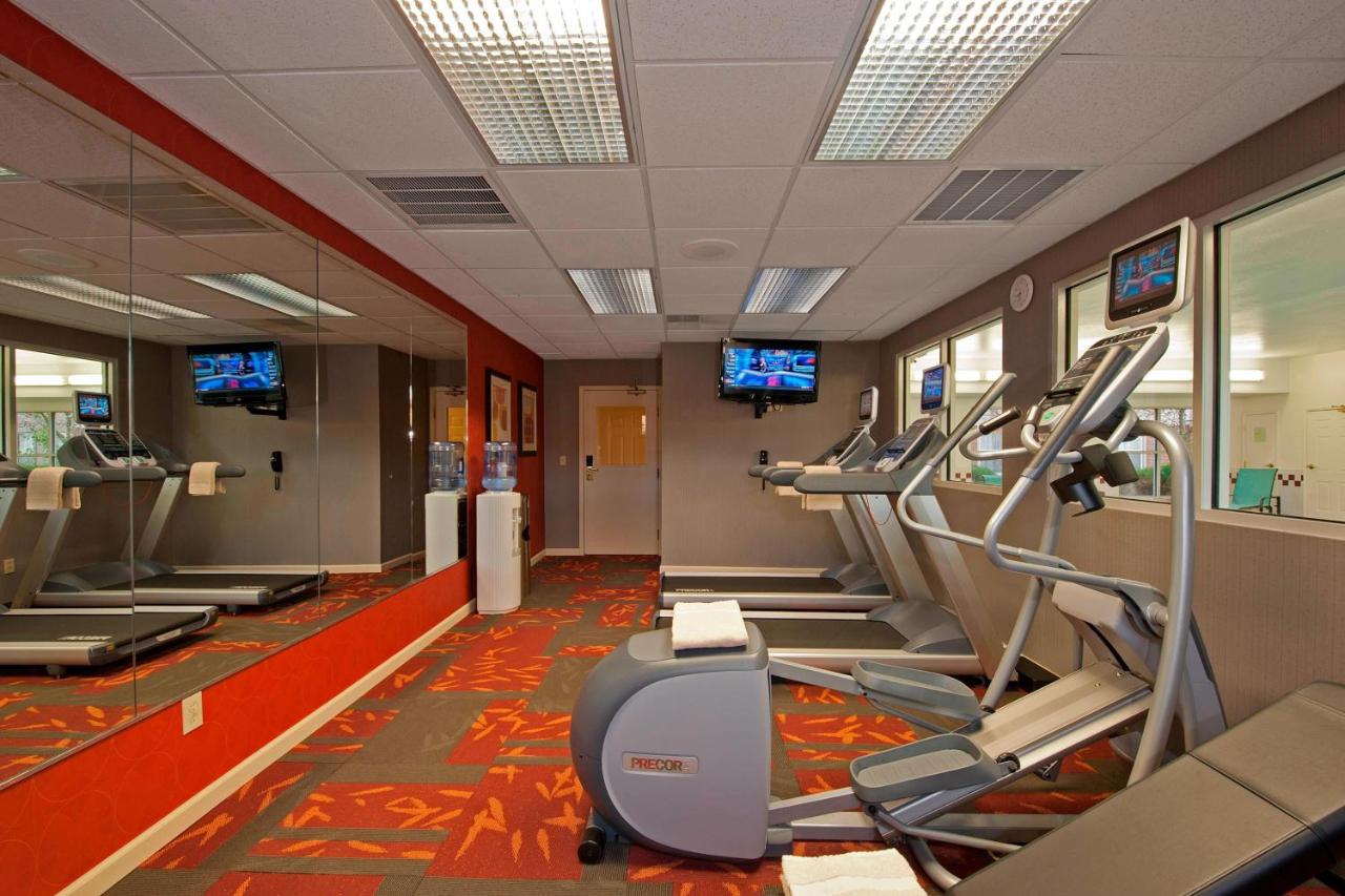 | Residence Inn Lansing West