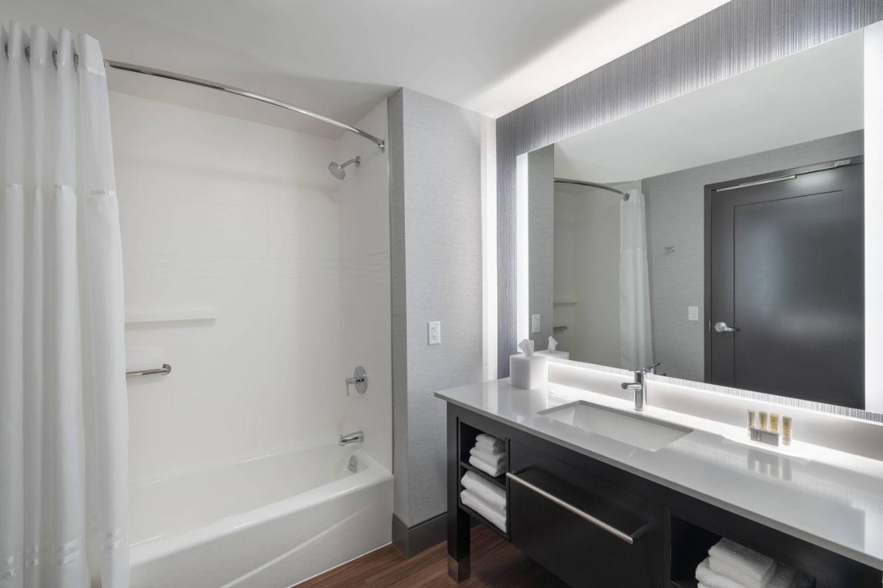 Residence Inn by Marriott Manchester Downtown