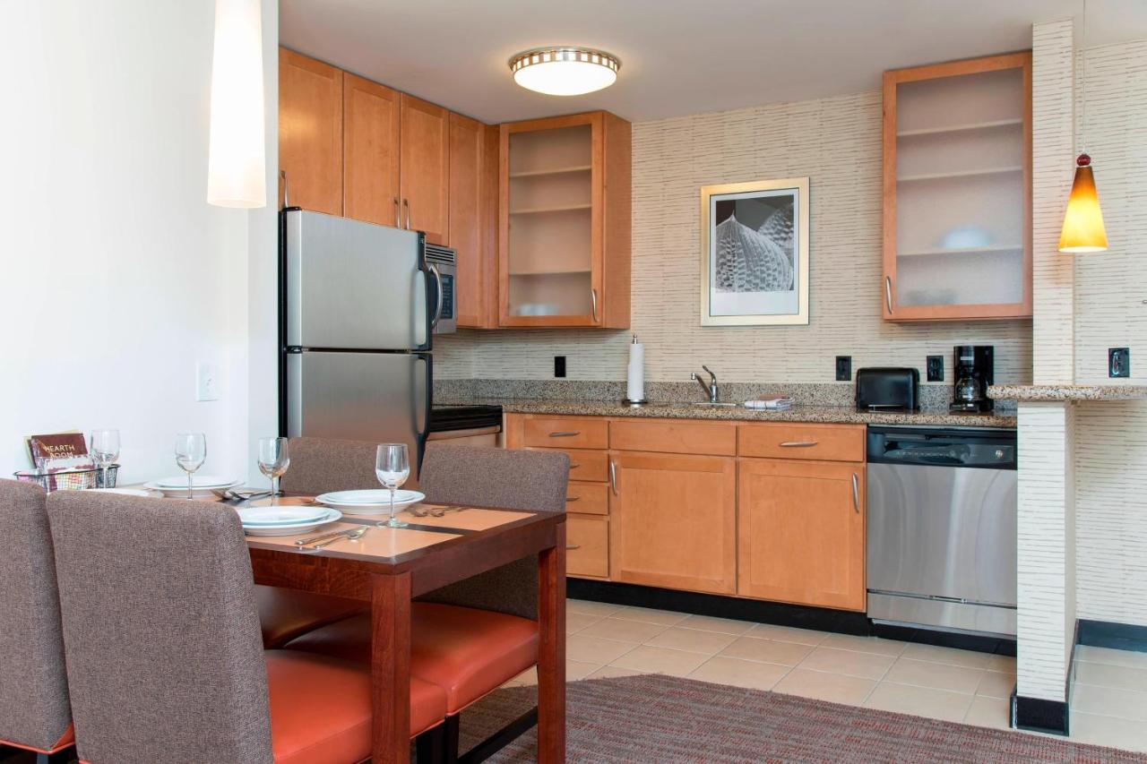 | Residence Inn Moline Quad Cities