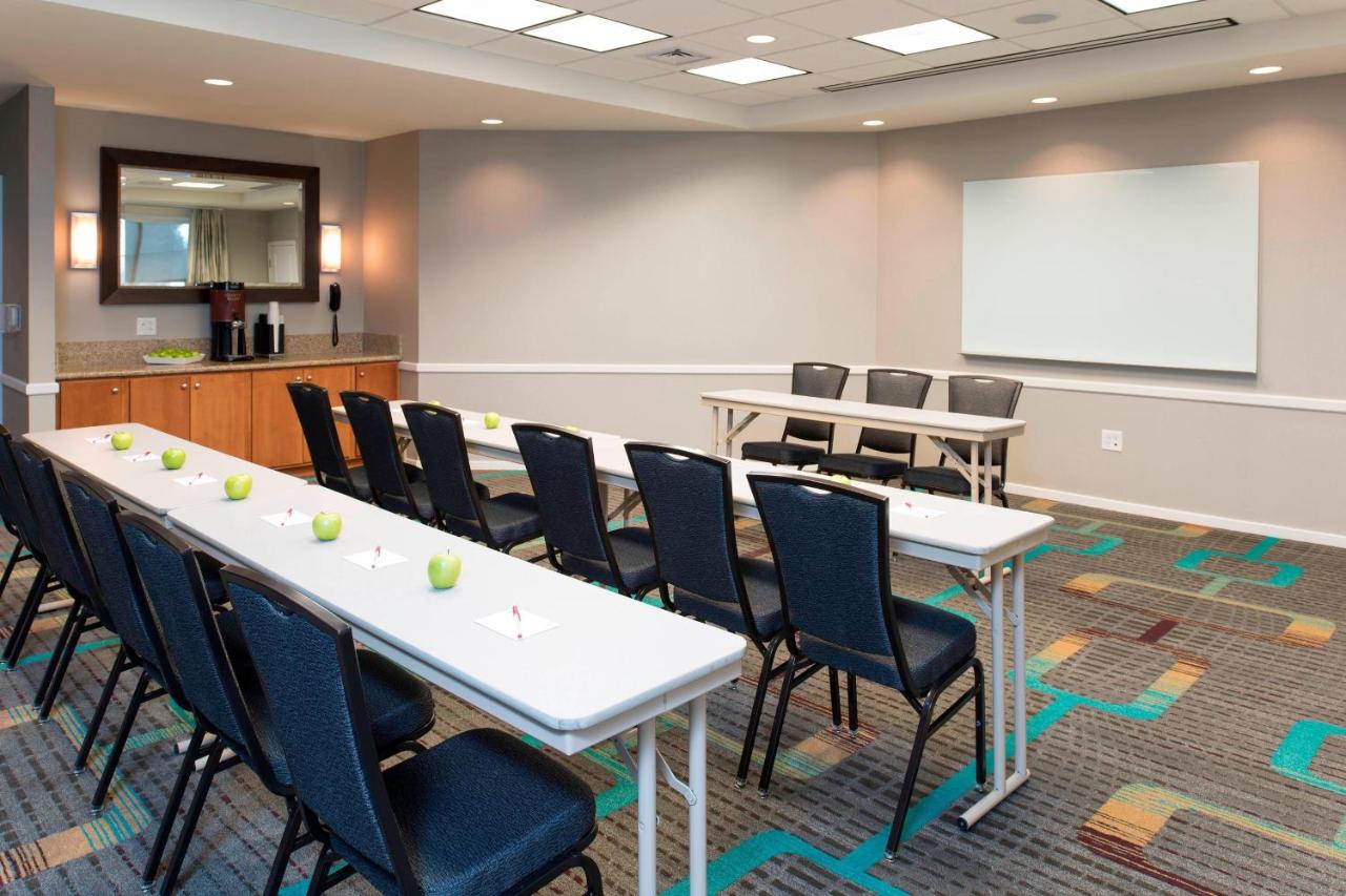 | Residence Inn Moline Quad Cities