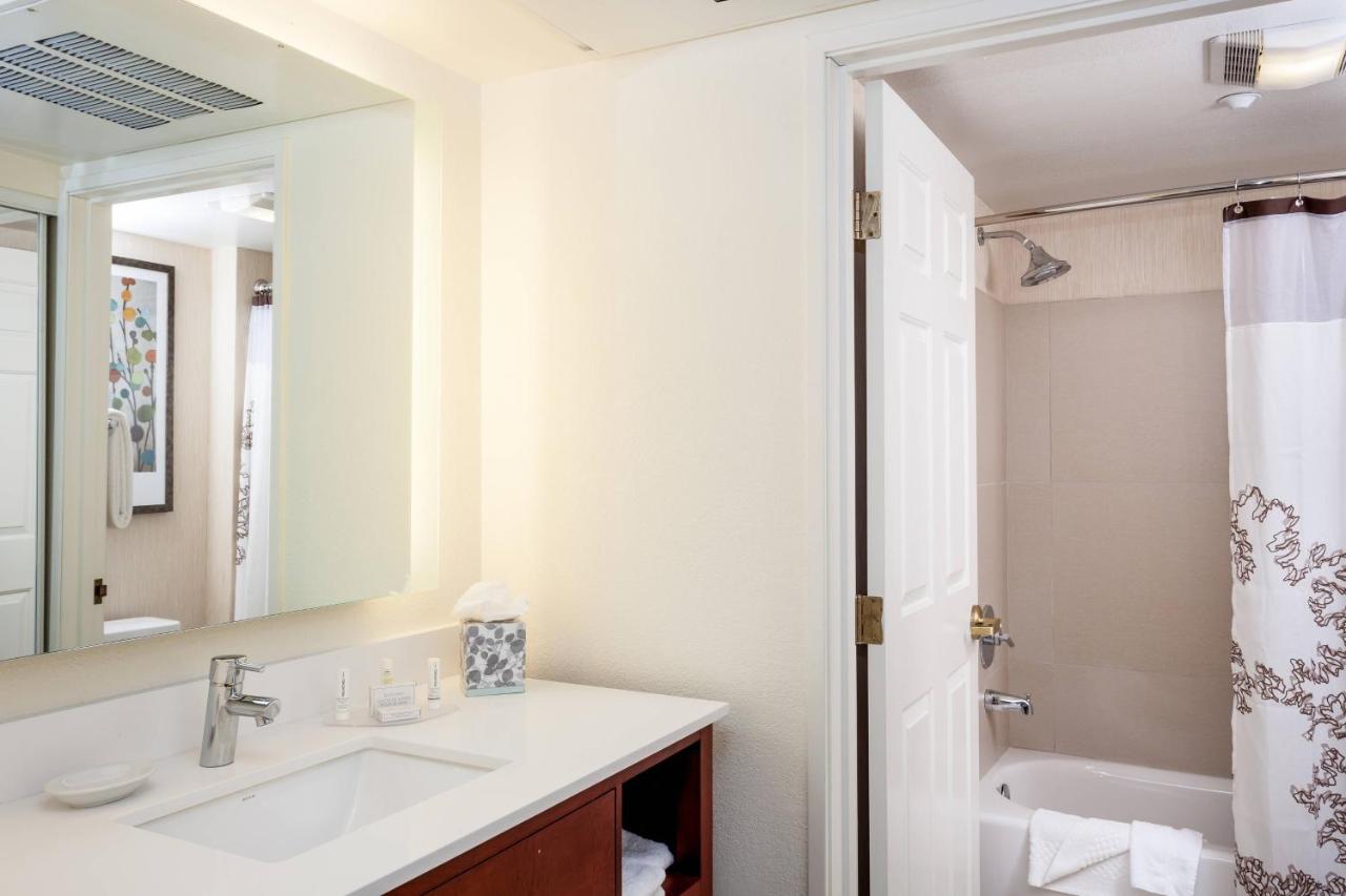  | Residence Inn by Marriott Las Vegas Henderson/Green Valley
