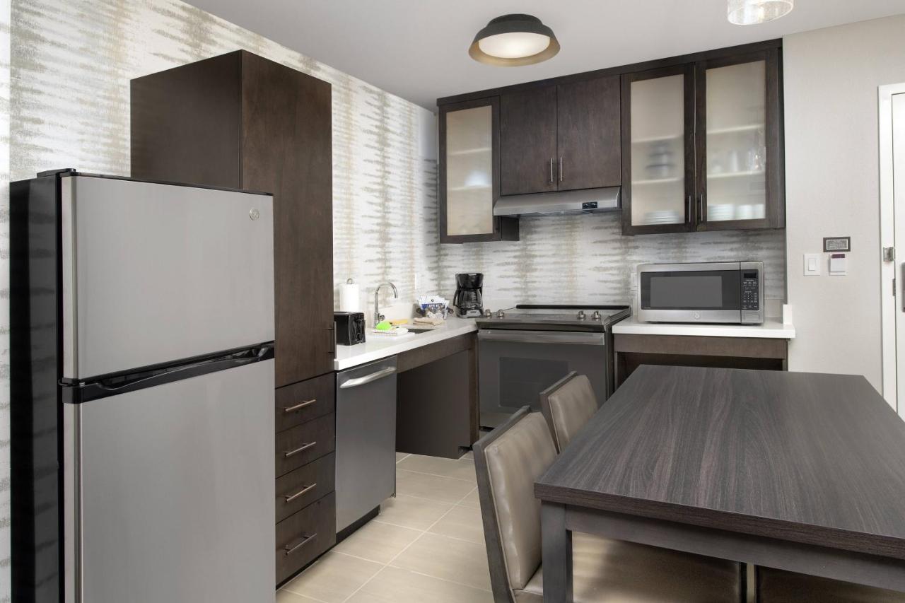 | Residence Inn by Marriott Modesto North
