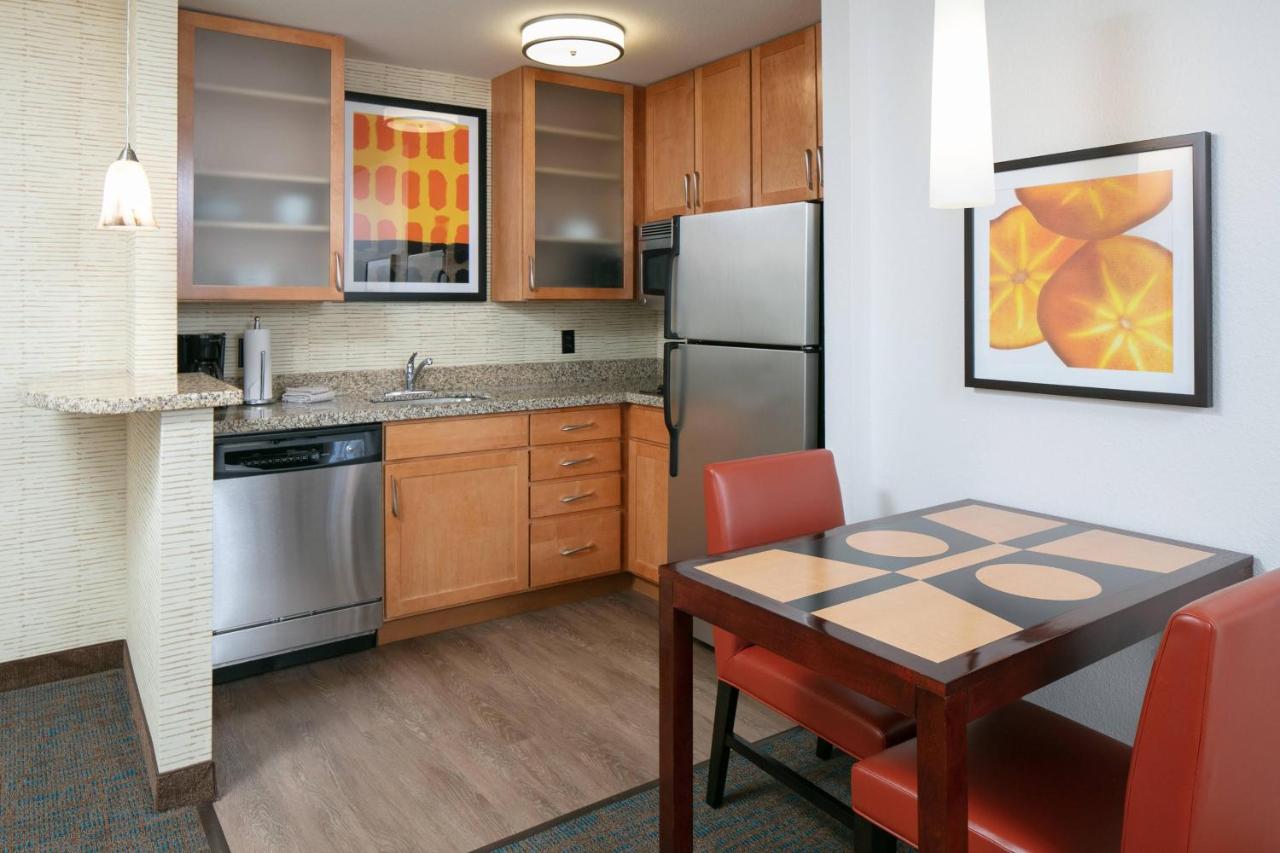  | Residence Inn by Marriott Lincoln South