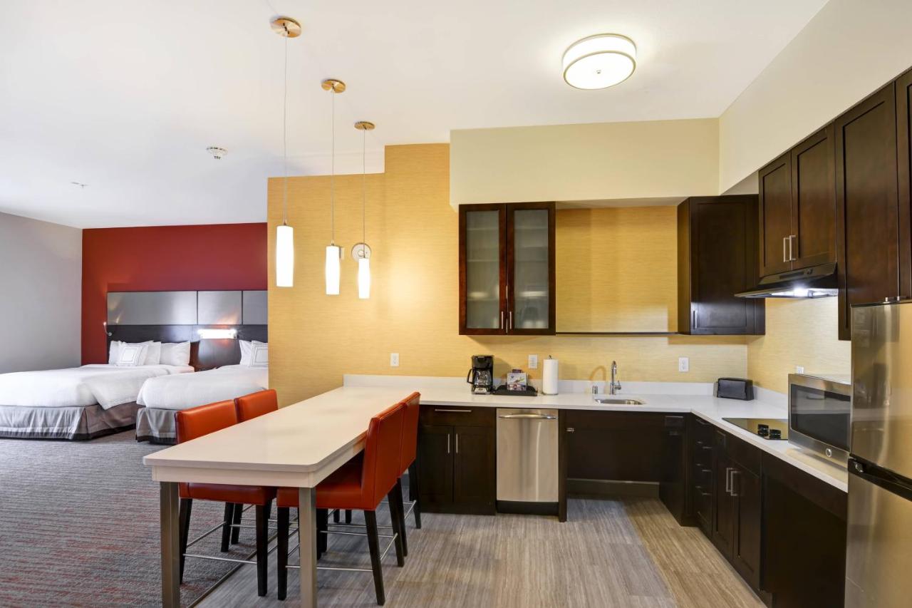 | Residence Inn by Marriott Milwaukee North/Glendale