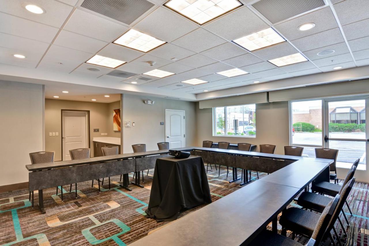| Residence Inn by Marriott Milwaukee North/Glendale