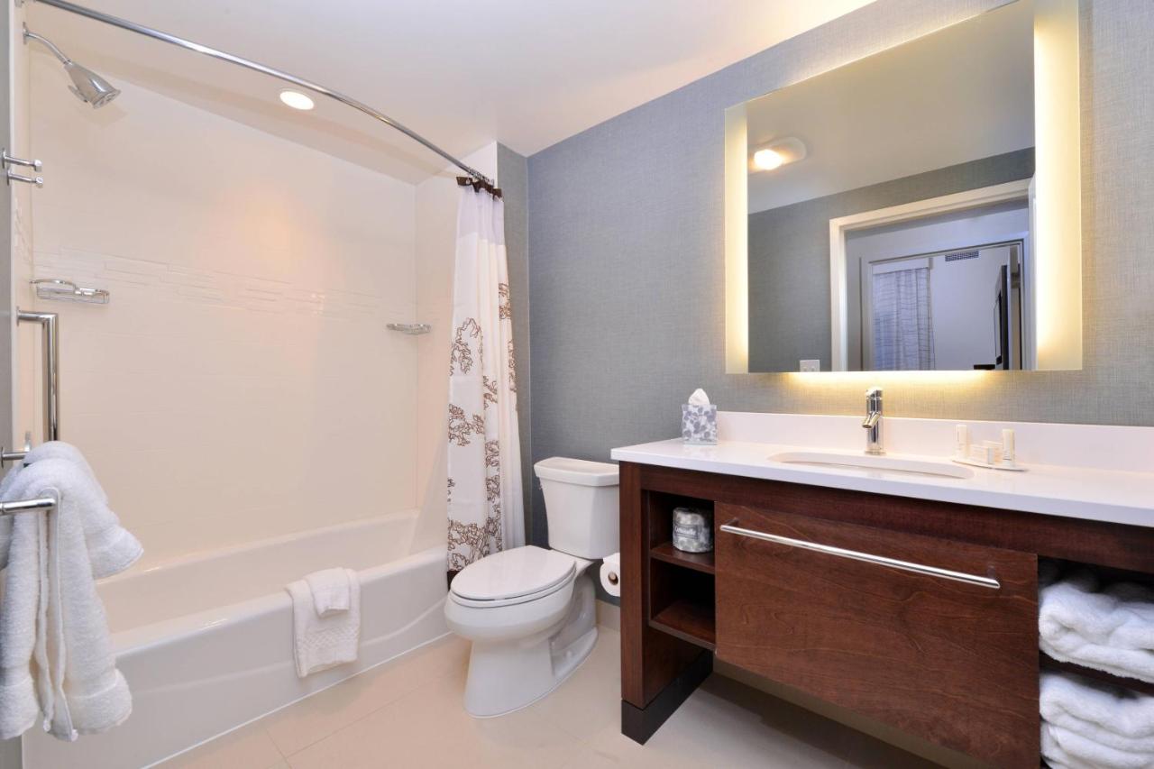 | Residence Inn East Lansing