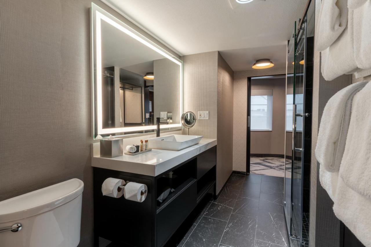 | Silver Cloud Hotel - Seattle Broadway