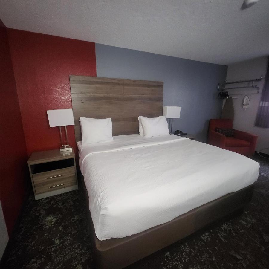  | SureStay Hotel by Best Western Cedar Rapids