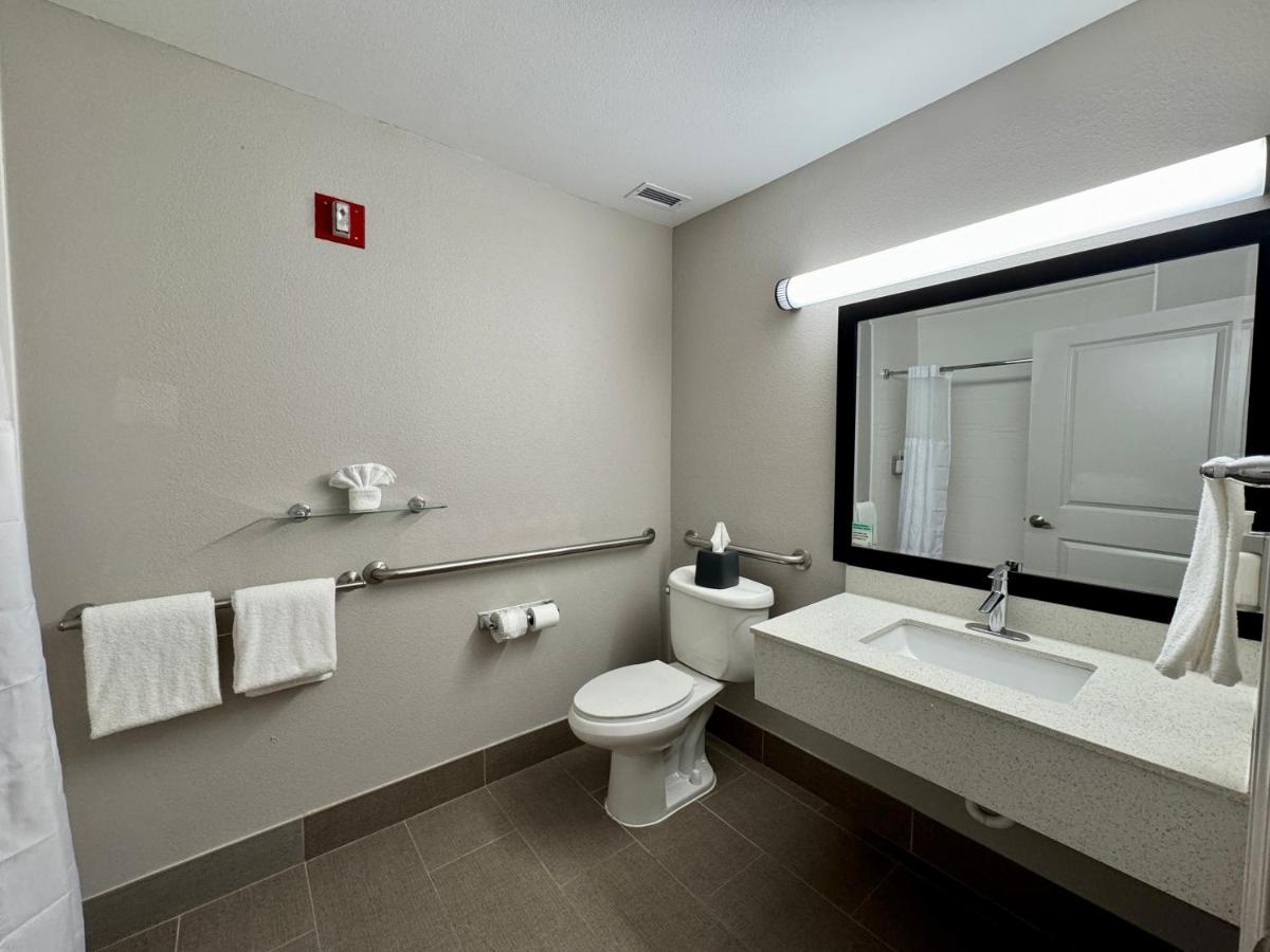  | Best Western Plus Longview - University Hotel