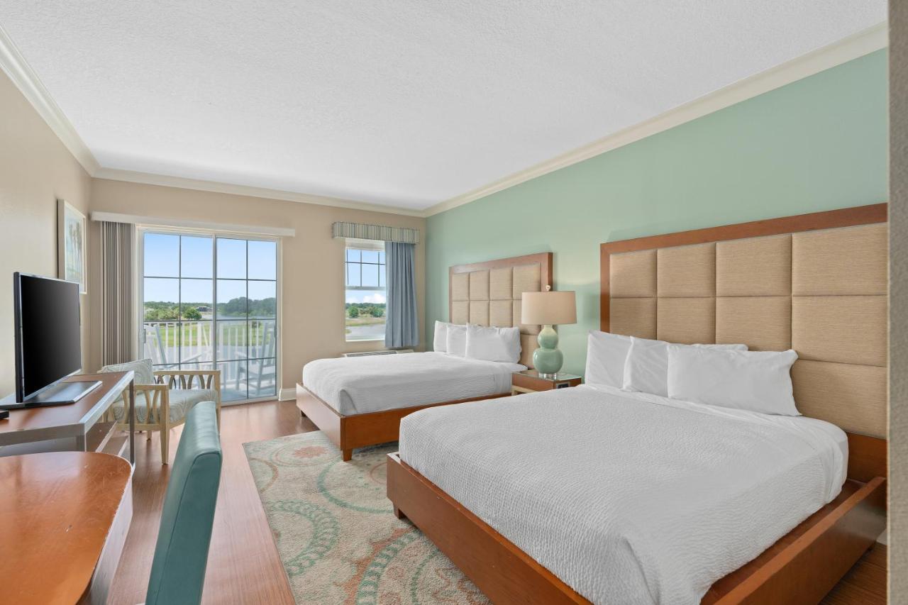 Double Room with Lake View at The Waterfront Inn