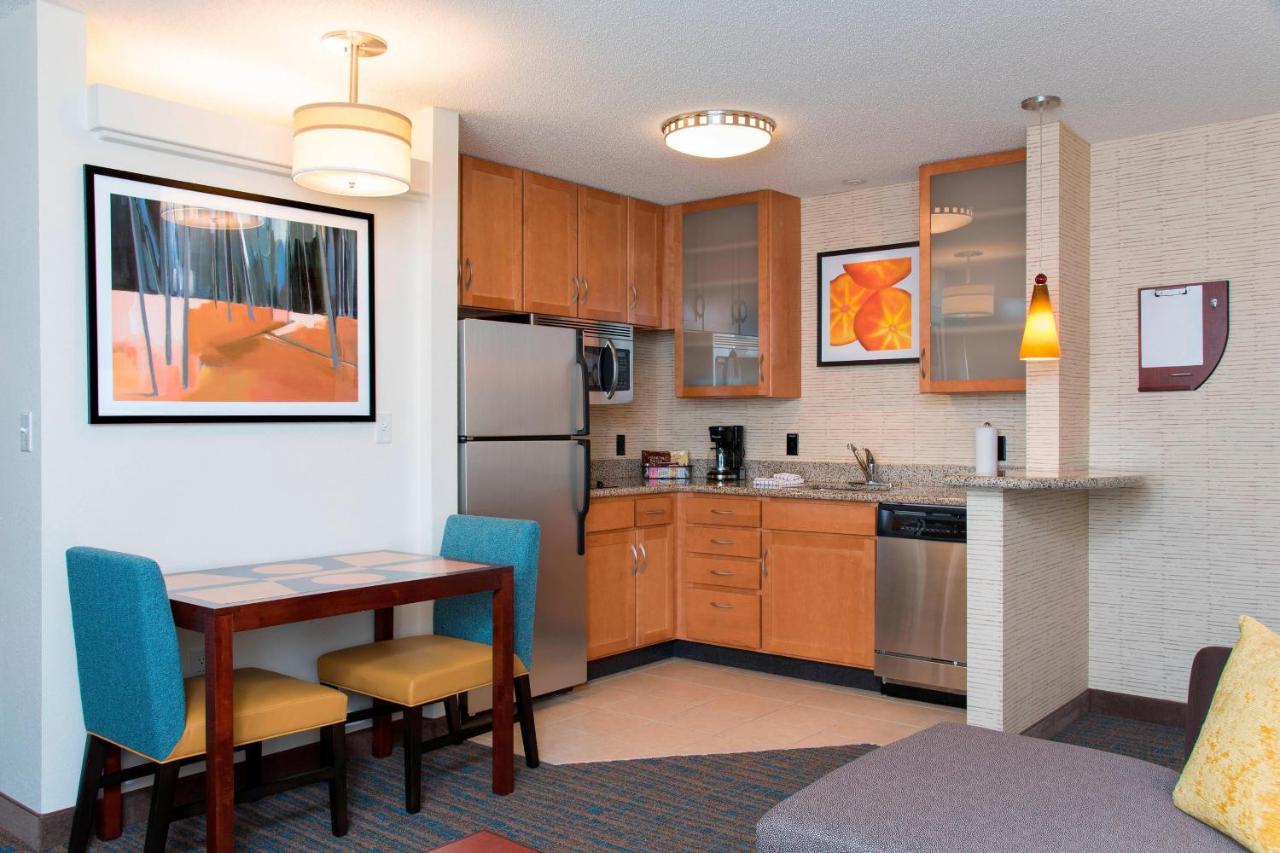 | Residence Inn by Marriott Toledo Maumee