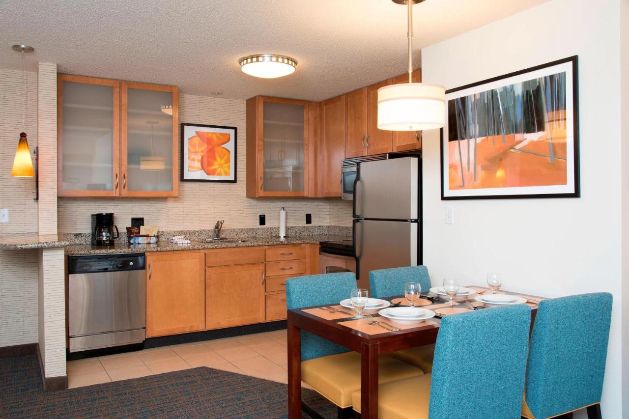 | Residence Inn by Marriott Toledo Maumee