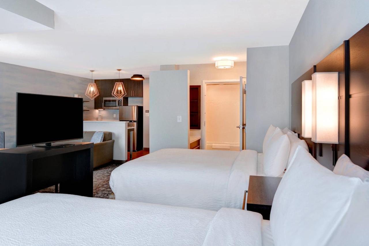 Queen Studio with Sofa Bed - Hearing Accessible at Residence Inn by Marriott Fort Walton Beach