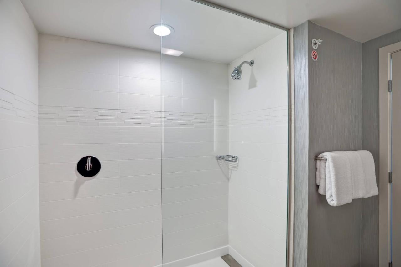 | Residence Inn Hamilton