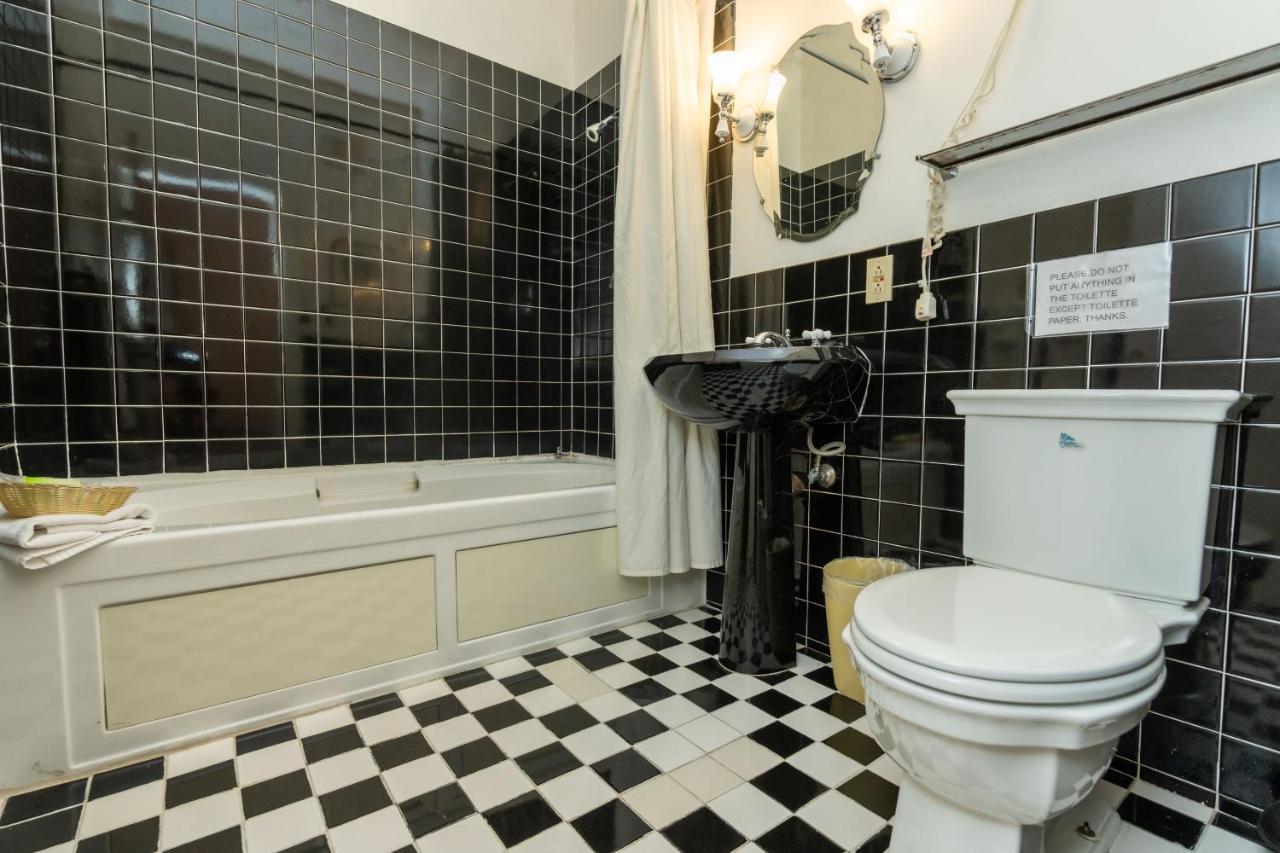 Budget Double Room at Union Hotel