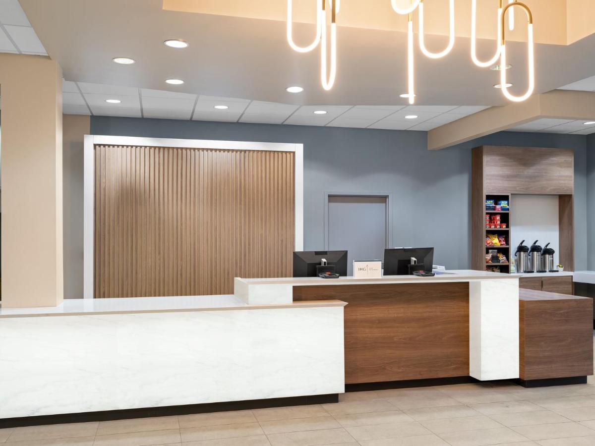 | Holiday Inn Portsmouth Downtown, an IHG Hotel