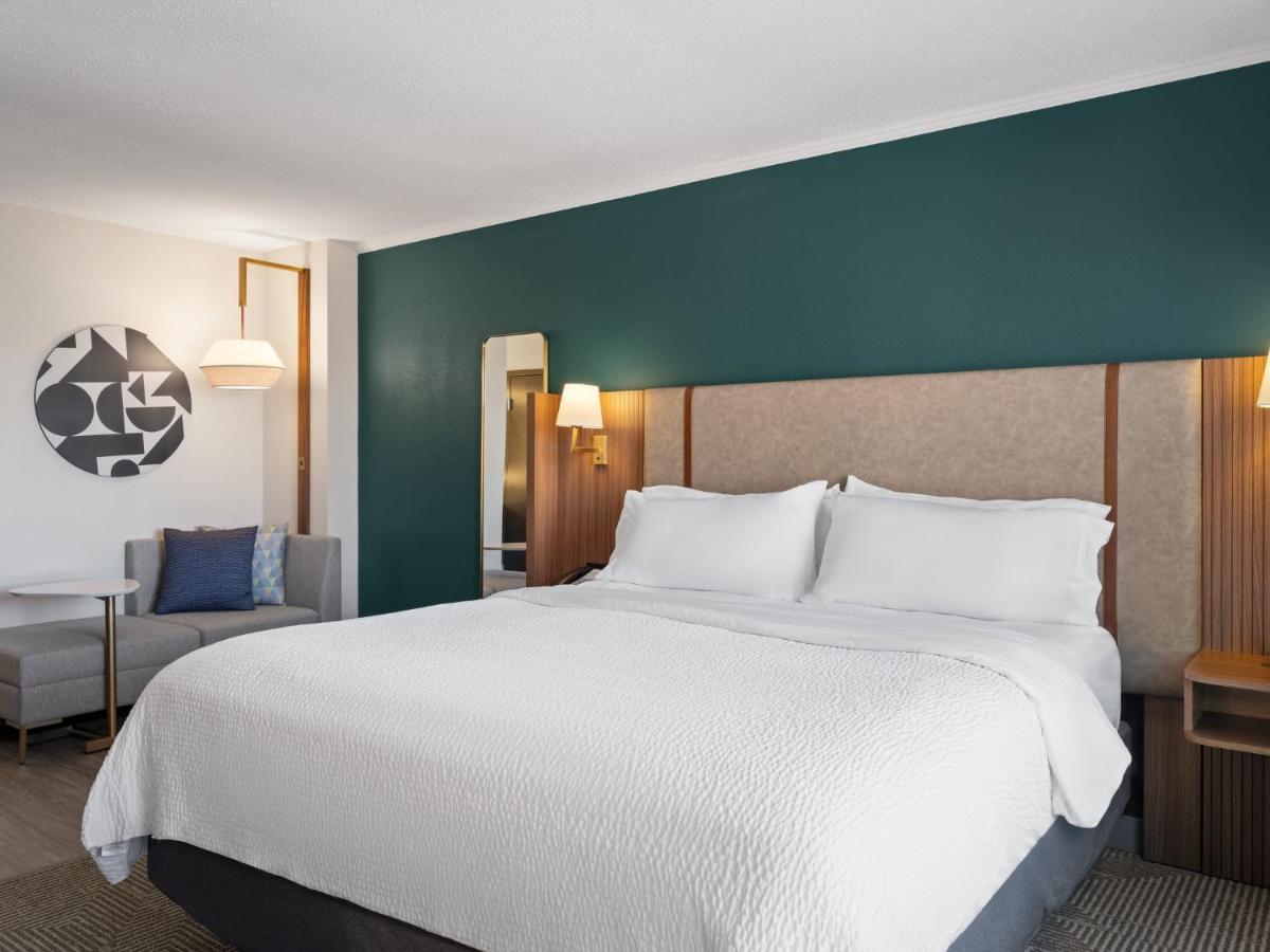 | Holiday Inn Portsmouth Downtown, an IHG Hotel