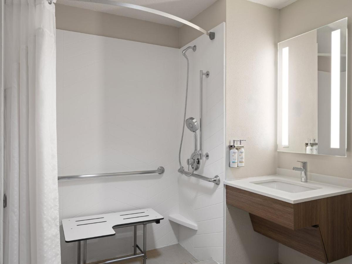 | Holiday Inn Portsmouth Downtown, an IHG Hotel