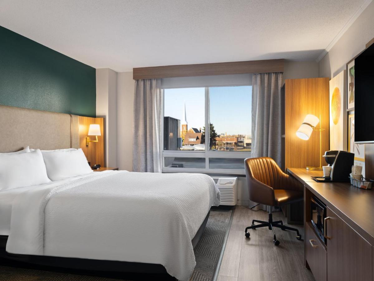 | Holiday Inn Portsmouth Downtown, an IHG Hotel