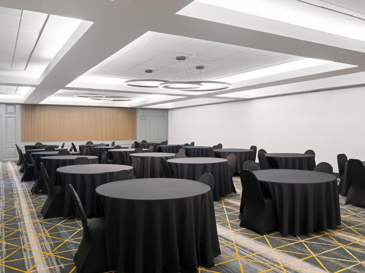 | Holiday Inn Portsmouth Downtown, an IHG Hotel