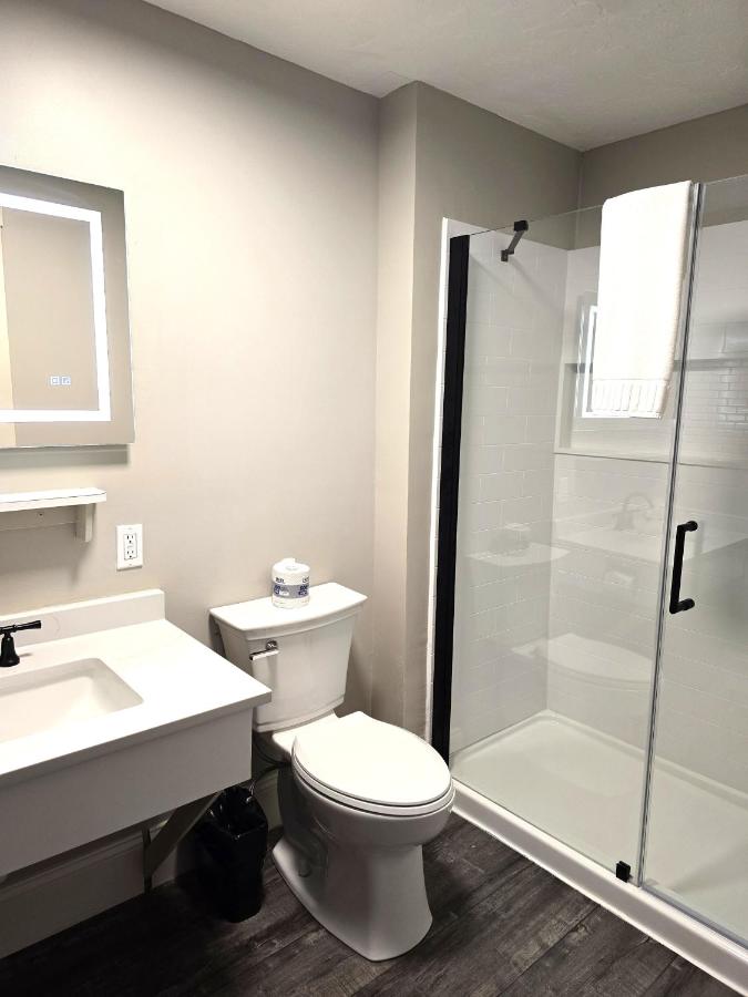 | Gunstock Inn & Suites