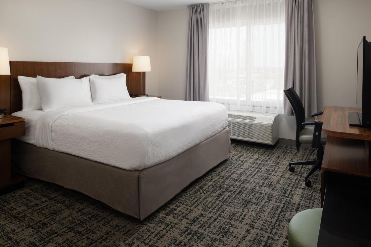 King Room at Fairfield Inn & Suites Tampa Westshore / Airport