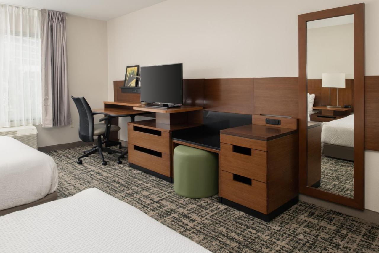 | Fairfield Inn & Suites Tampa Westshore / Airport